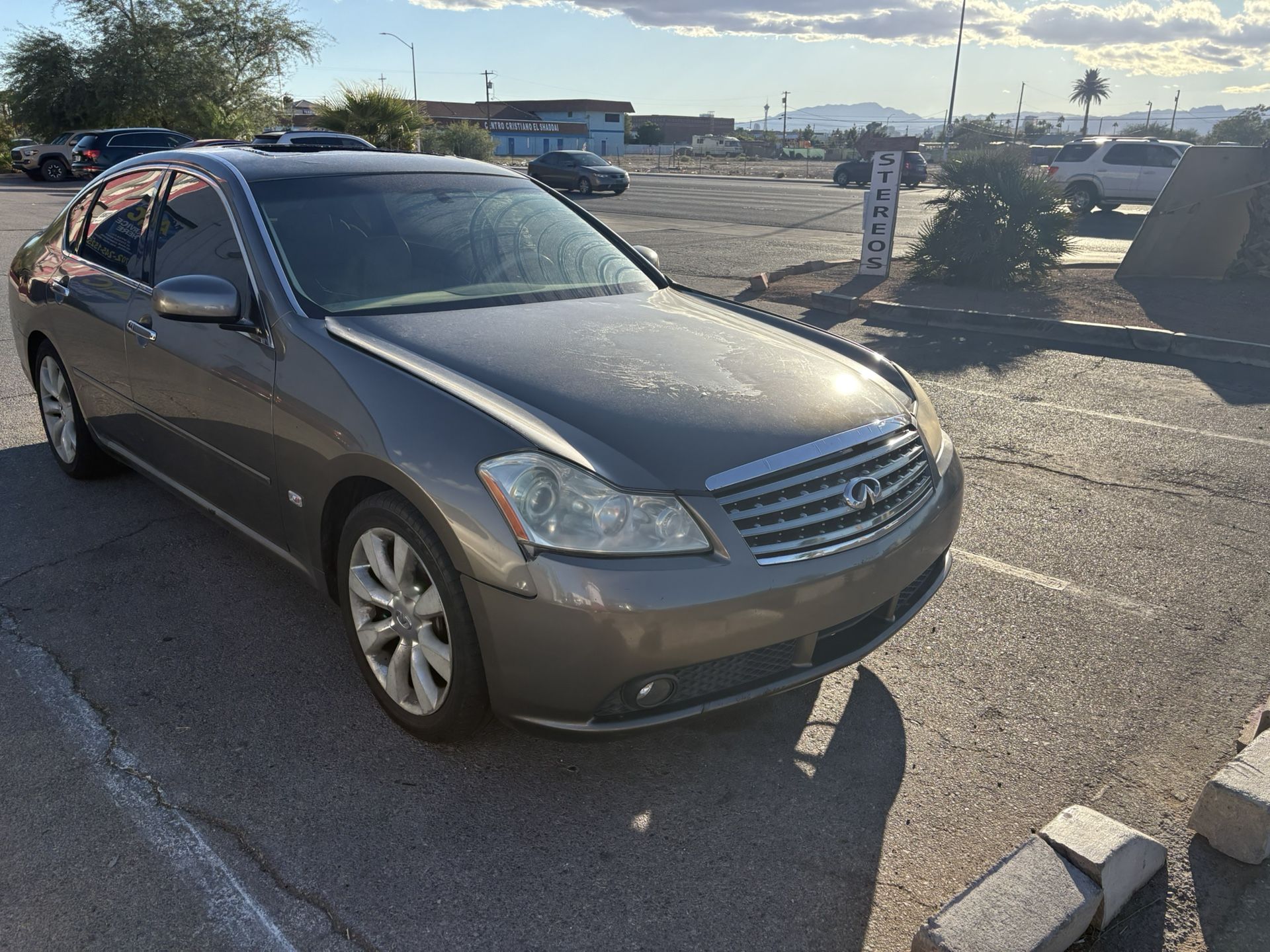 Infiniti M35