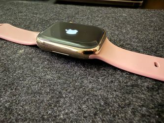 Apple Watch Series 8 - 45mm + Cellular - Stainless Steel