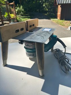 Router with table & fence