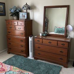 Bassett Dressers With  Bookshelves And Mirror Options 