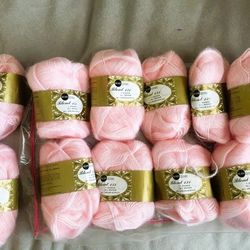 Vintage Sears Light Pink Blend Mohair Olon Acrylic Yarn 11 1oz Skeins Lot Rare Color to still Find