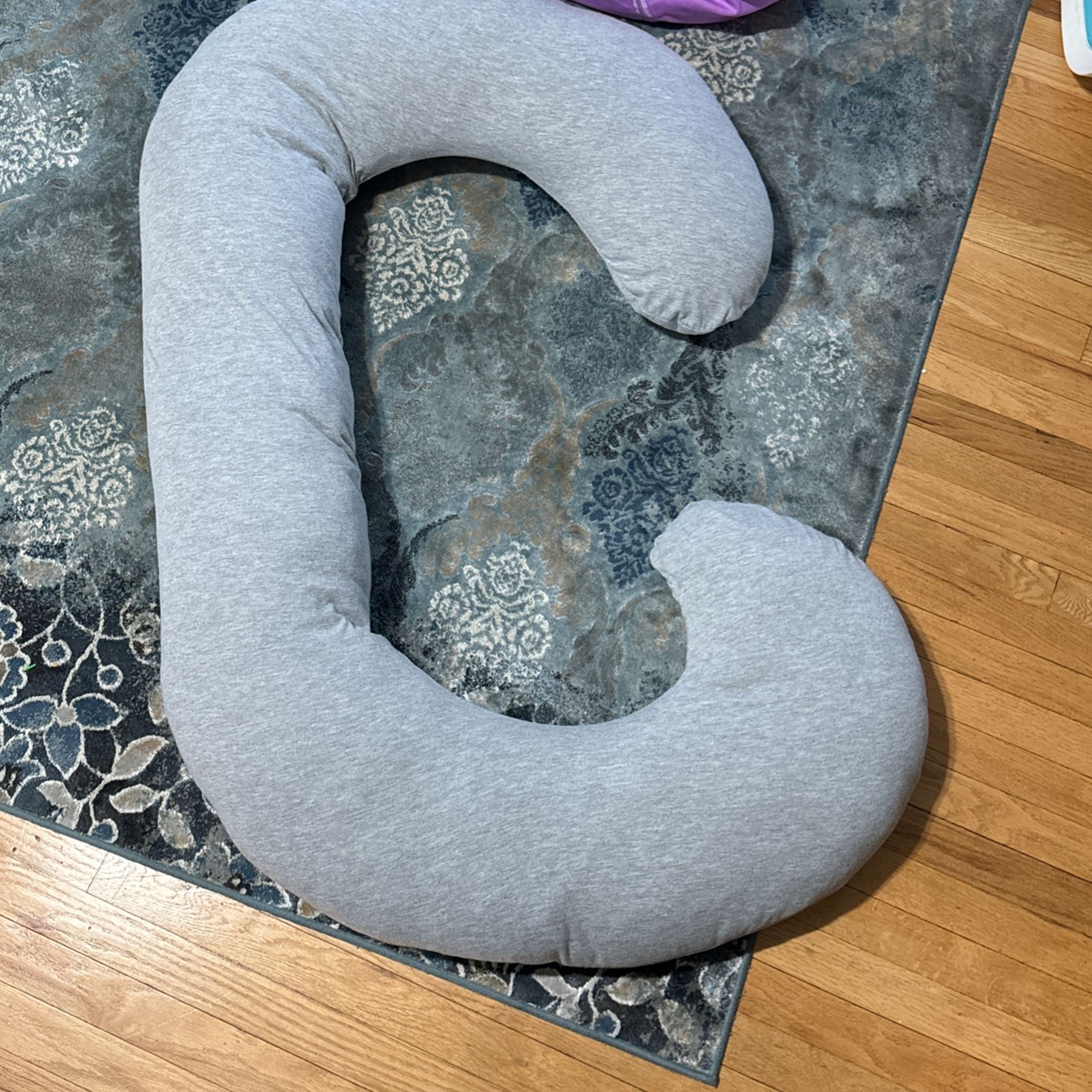 Pregnancy Pillow Free