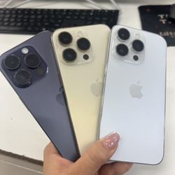 iPhone 14 Pro 128GB UNLOCKED 