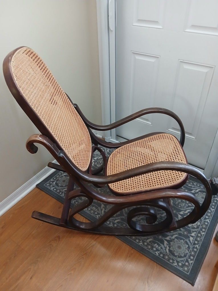 Brentwood Rocking Chair