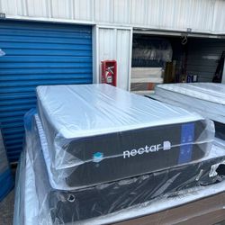 Twin Size Mattress And Box Spring 