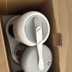 Baby Food Maker/ Blender 