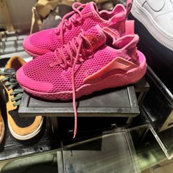 Girls Hot Pink Huraches Sneakers Size 7