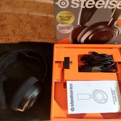 Steelseries Arctis Nova 7 Wireless Gaming Headset