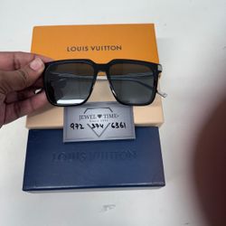 LV Men’s Sunglasses 