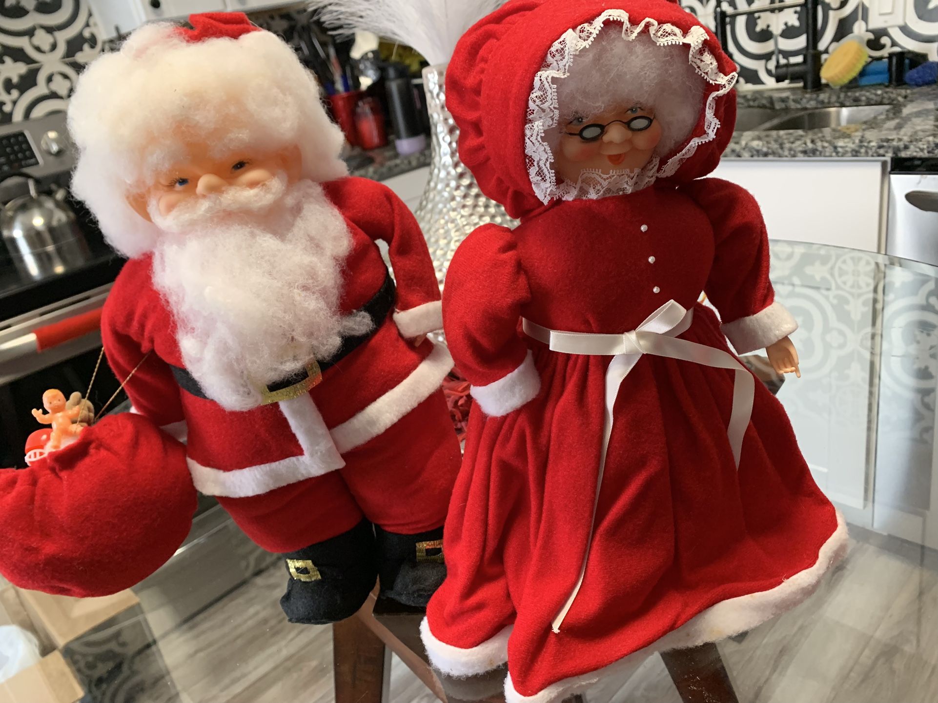 MR&Miss CLAUSS STUFFED DOLLS