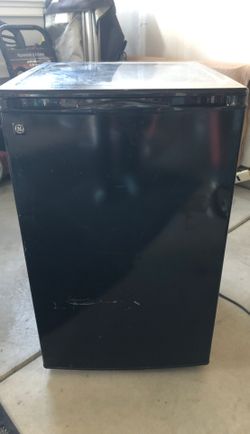 Mini GErefrigerator