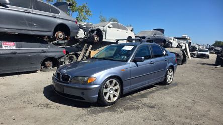 2002 BMW 325I E46 M54 PARTING OUT PARTS FOR SALE PARTES