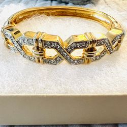 New gold and zirconia bracelet