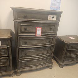 LAKEWAY CHEST