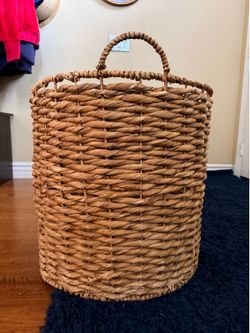 Large Basket XL 30” tall
