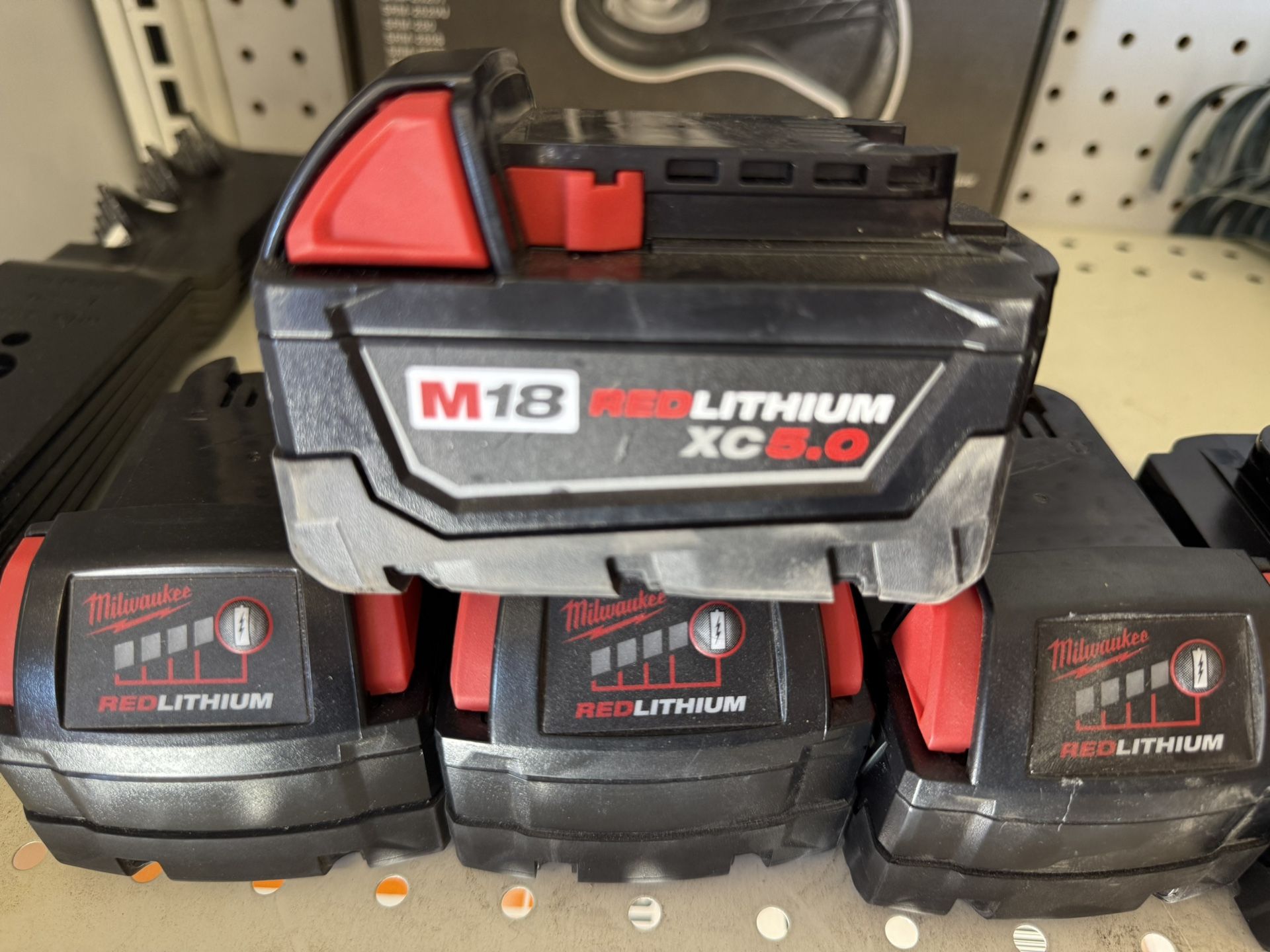 Milwaukee Battery