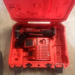 Milwaukee Right Angle Drill 