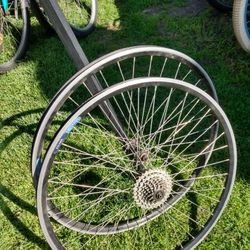 Wheel Sets, 700 8-speed X-plorer, 24-in Set With Tires, And More