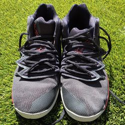 Kids Basketball Shoes Size 6.5Y