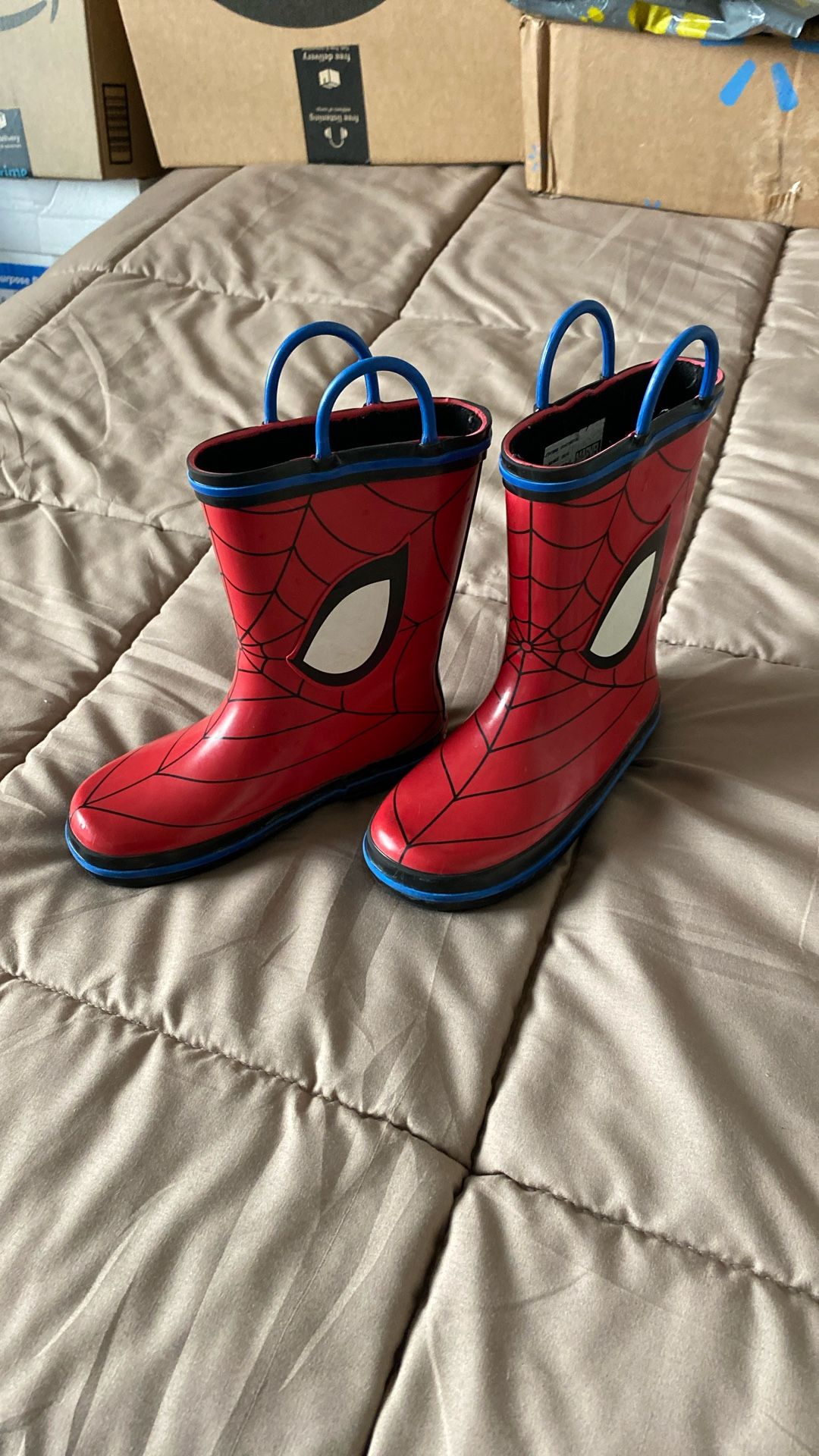 Toddler Rain boots Size 9/10