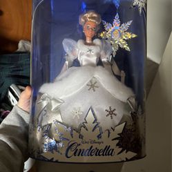 Holiday Princess - Cinderella