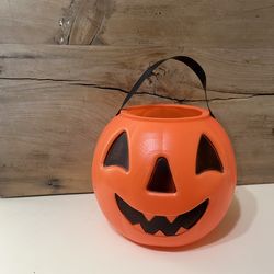 Halloween Jack O Lantern vintage never used