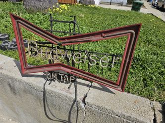 Budweiser Neon Sign. Need Resto
