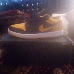 Black And Yellow Once Nikes