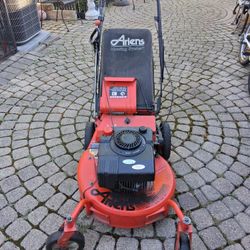 ARIENS LAWNMOWER 