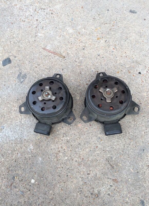 2002 MAZDA TRIBUTE LX V6 fan motor