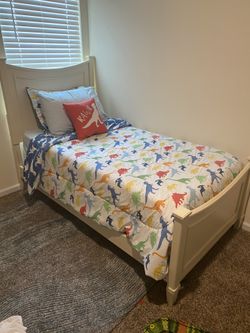 Multi Color Dinosaur Twin Comforter Set