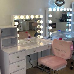 Hello Kitty Vanity In Stock Payments Available 