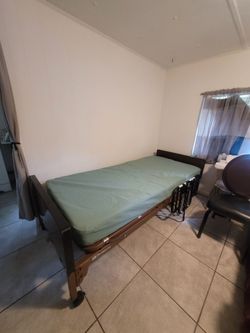 Electric hospital bed
