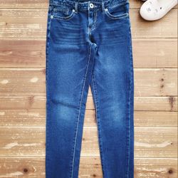 SIZE 10 GIRLS REGULAR SLIM CUT KNIT JEANS