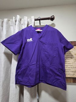 Evit scrubs size small $15