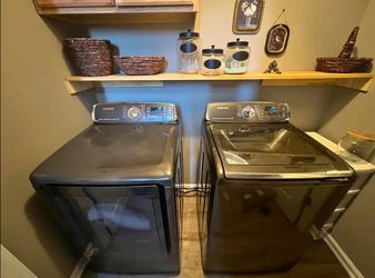 Washer & dryer sets