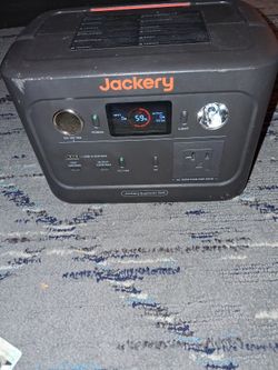 Jackery Explorer 240 Portable Power Station (JE-240A)(Used Like New)
