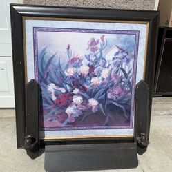 Wall decor with two side sconces and shelf