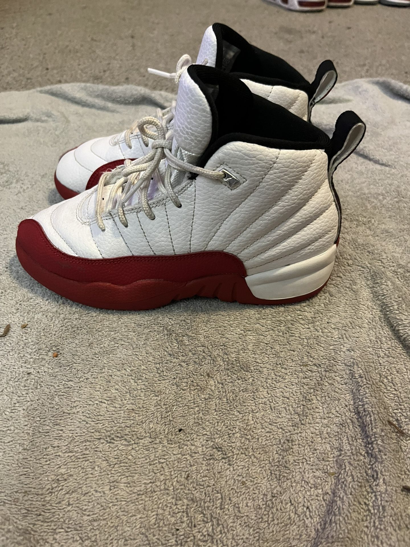 Size 2Y Boys Jordan 12 Retro Cherry 2023