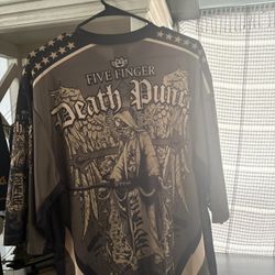 L Five Finger Death Punch Shirt