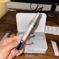 Dr. Pen M8S Microneedling Pen