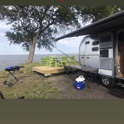 Airstream 20’ Flying Cloud