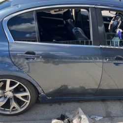 G35/ G37 Back Passnager Door