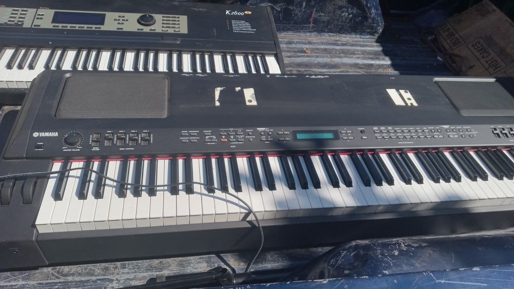 Keyboards Stage Piano