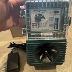 Bird-X BirdXPeller Pro Electronic Bird Preventer Version 2, Sonic Bird Decoy Device, Perfect for Crows, Blackbirds, Grackles, Cormorants, and Ravens, 