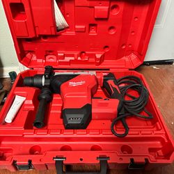 Milwaukee 1-3/4 in. SDS-MAX Rotary Hammer