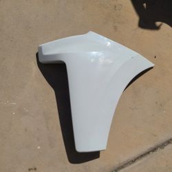 2019 - 2022 CHEVROLET SILVERADO 1500 LEFT FRONT BUMPER END USED OEM . WW2