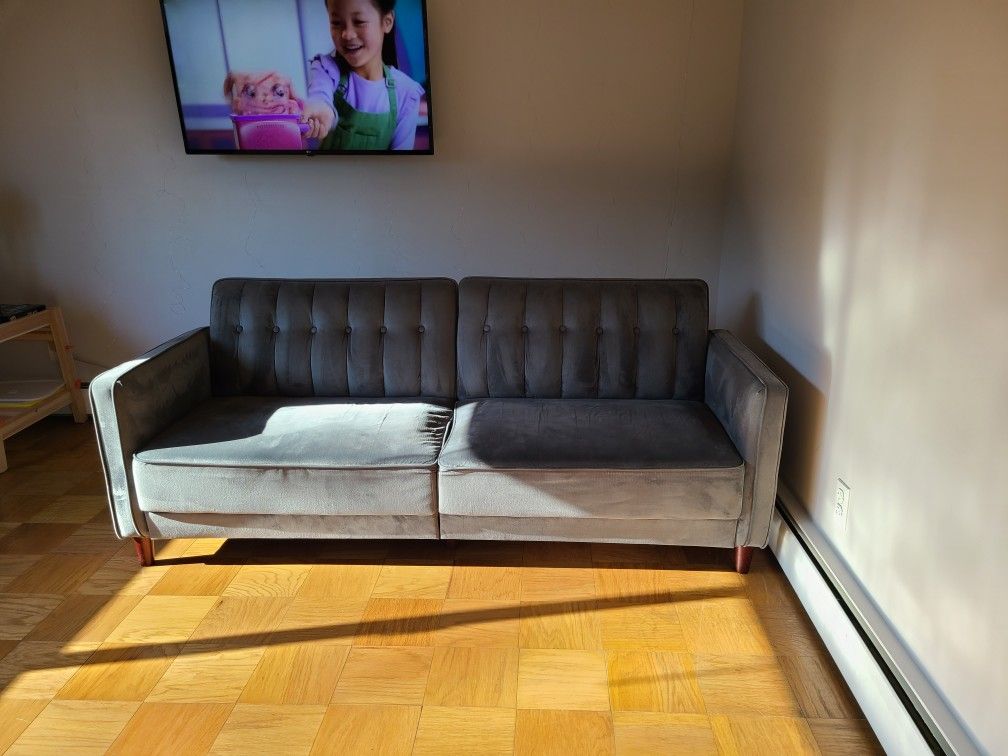 Three seats sofa