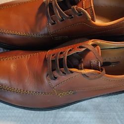 CLARKS MENS SIZE 12 EXCELLENT CONDITION!