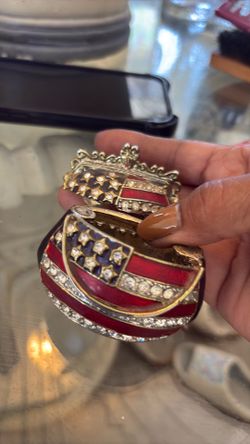 FREE Accessory built  trinket box